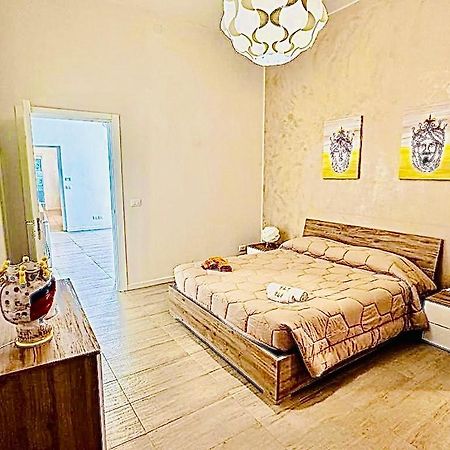 Апартаменты Glenda'S House Сиракузы Экстерьер фото