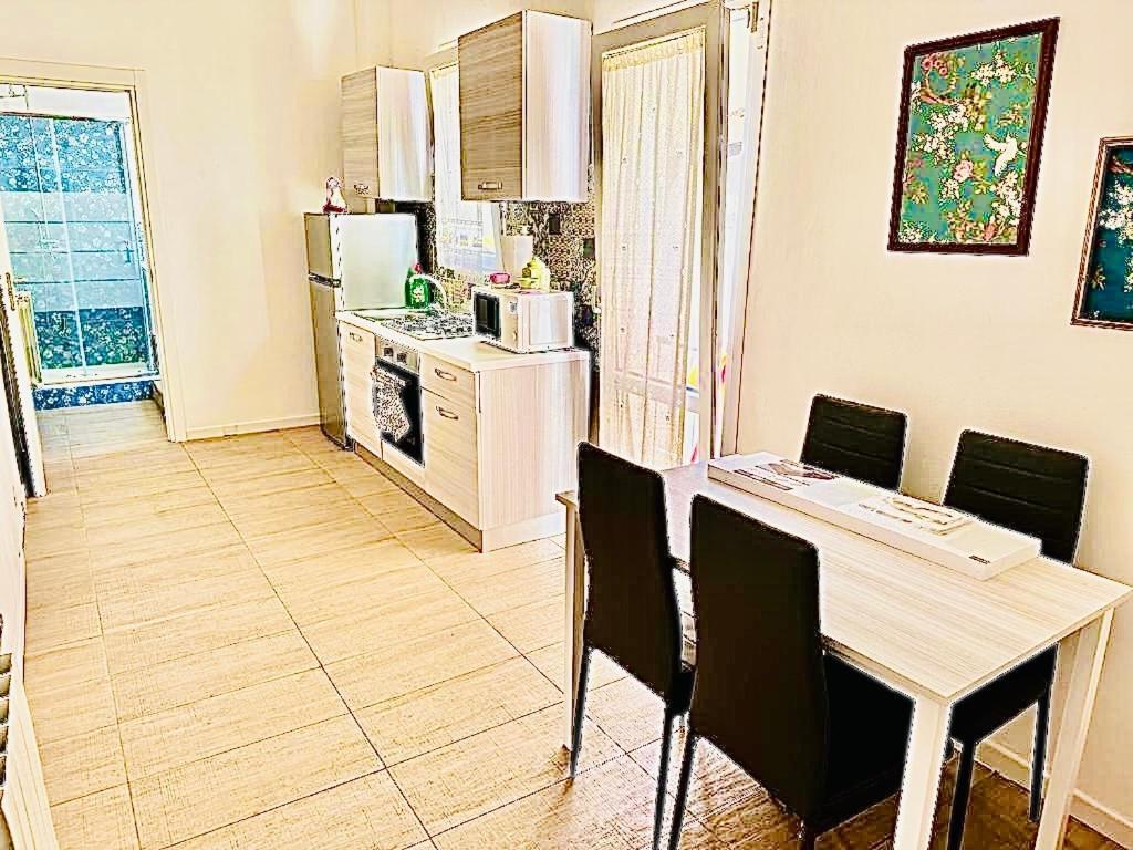 Апартаменты Glenda'S House Сиракузы Экстерьер фото